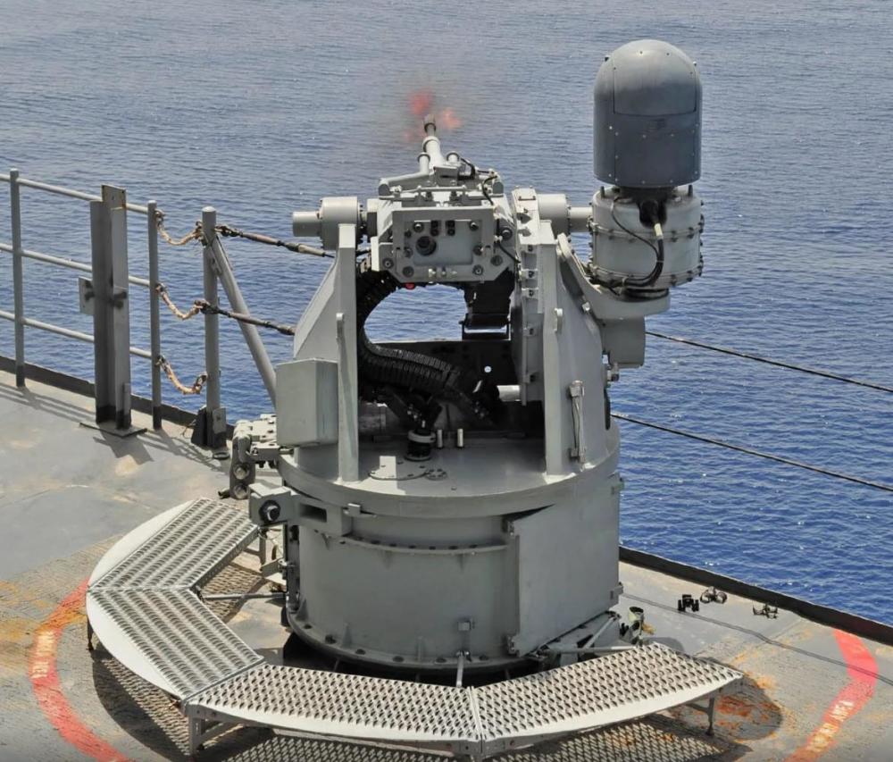 美军mk38型舰炮衍生于m242链炮是反海盗作战的利器