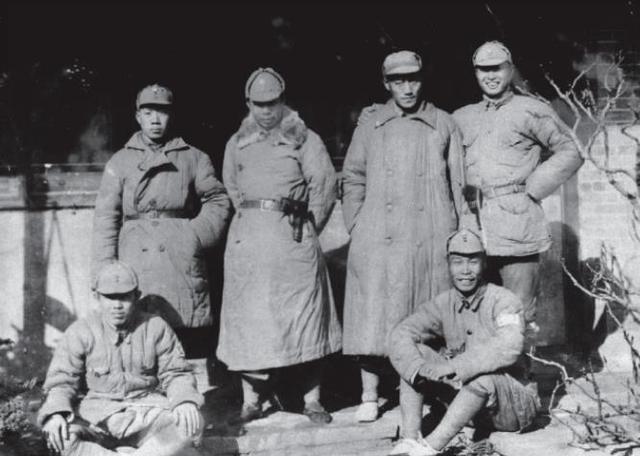 红29军唯一幸存的军级干部建国后成副部长女儿当上副总理