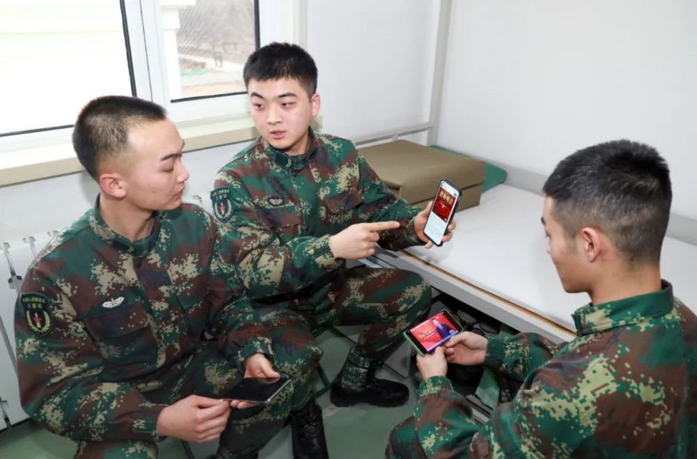 洪恩幼兒英語5兩會常駐聯合國捐贈600649城投控股