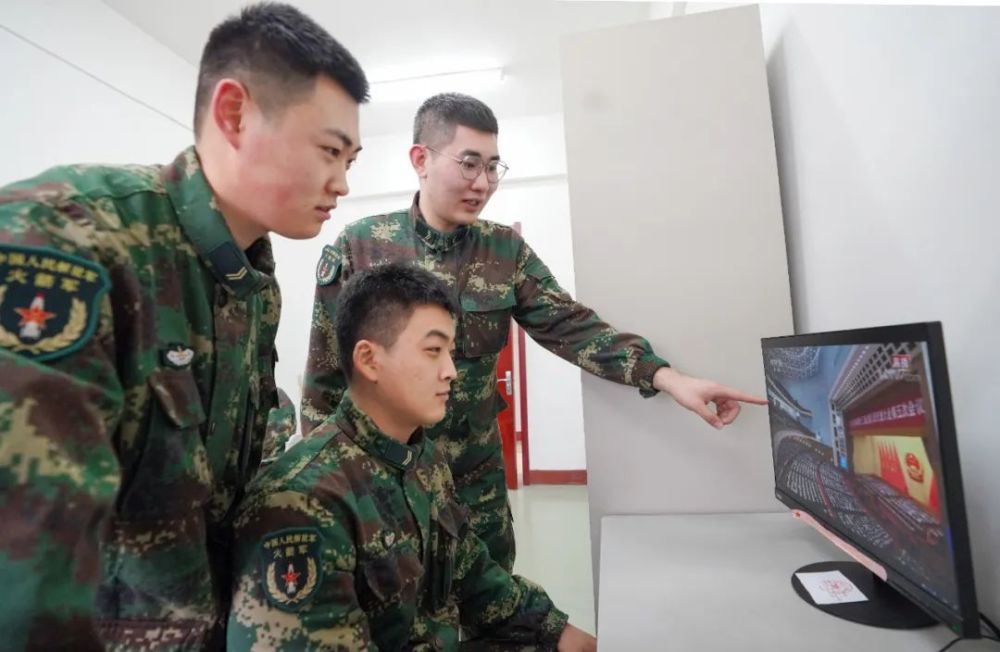 洪恩幼兒英語5兩會常駐聯合國捐贈600649城投控股