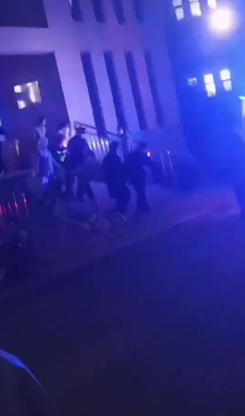 太原一高校两女为一男打架致人死亡校方要调查谁造谣