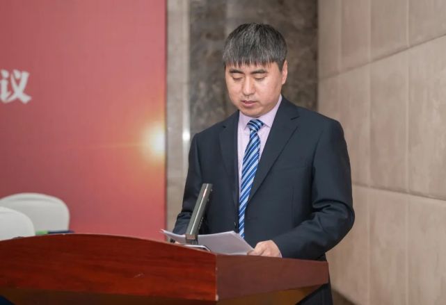 全票当选榆林市广告协会第三届会长;榆林传媒中心韩文,永锡元祉刘福虎