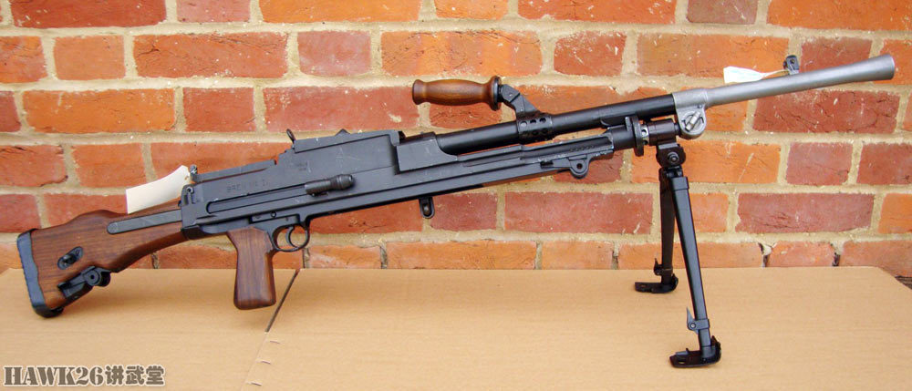 细看:布伦mk.ii轻机枪 二战英军标志性武器 却有鲜为人知的内幕_腾讯