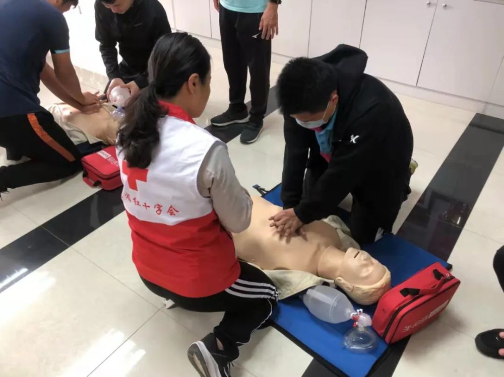 2022年广东省足协第3期红十字救护员初级培训班顺利开班
