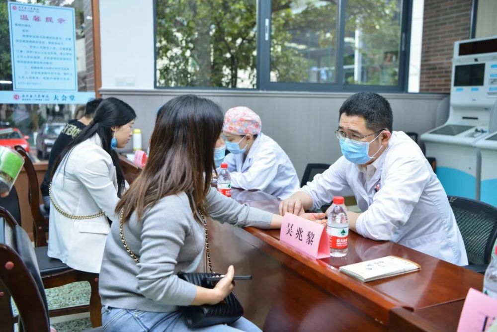 湖南省人民医院举办马王堆中医药文化节暨第93个国医节主题活动