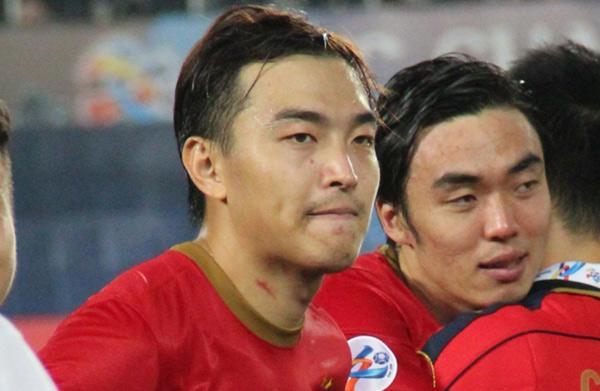 人民网总结冯潇霆巩汉林互批事件,疑似委婉指出真正"罪魁祸首"