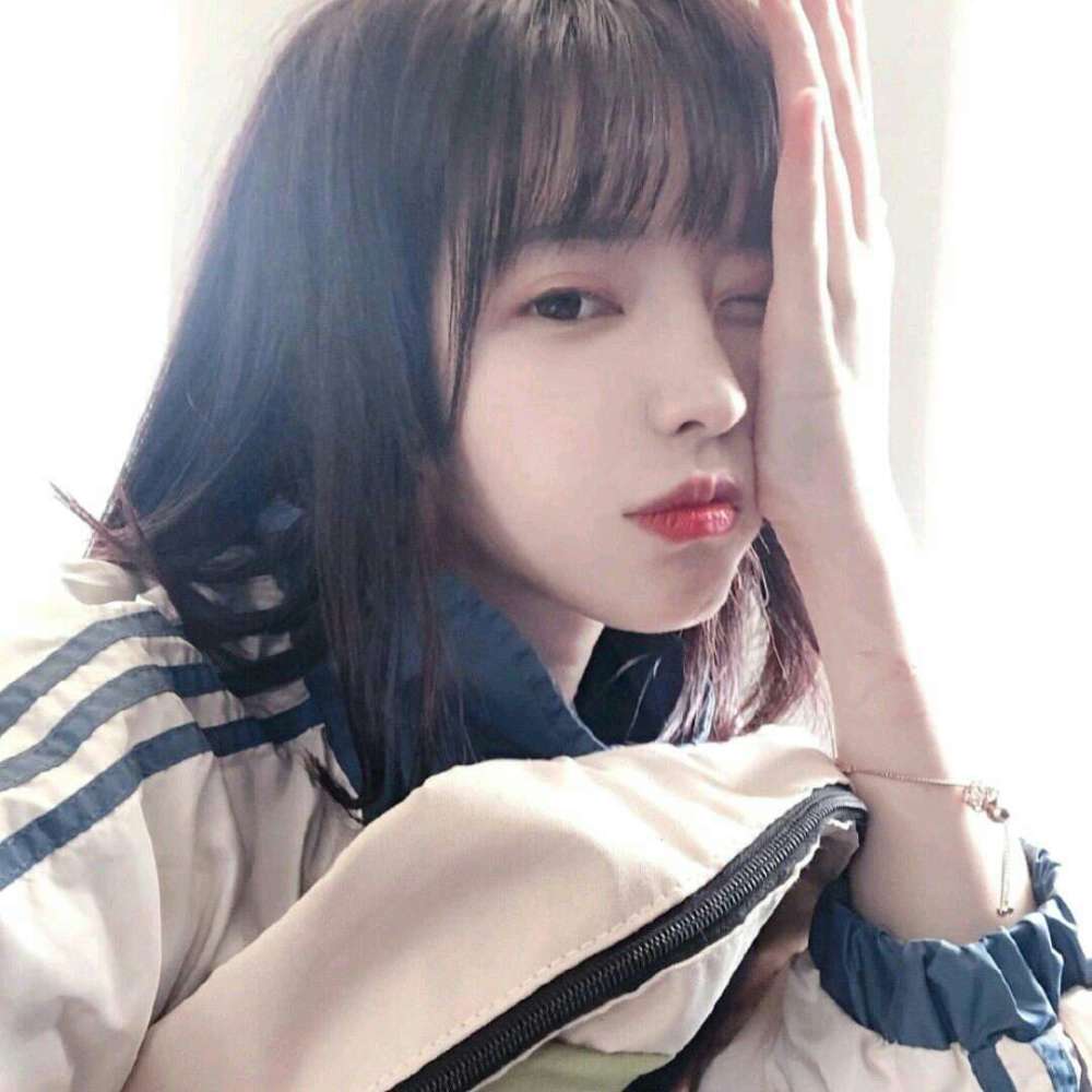 短发女生头像插图10