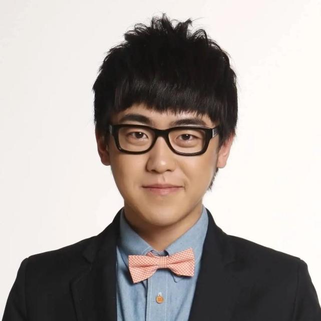 亚军:刘心——辽宁鞍山(长沙唱区)李炜,中国内地男歌手,2013年发布