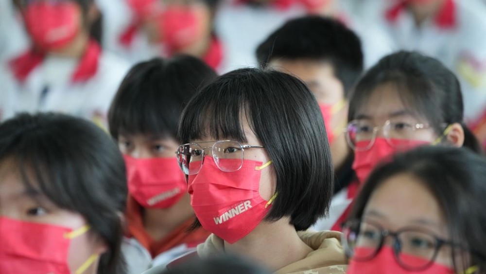 中考倒计时100天北京十中为初三学生送祝福