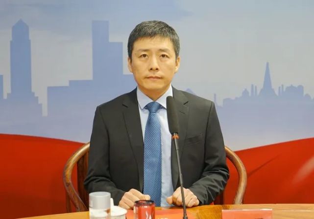 北京大学肿瘤医院胸部肿瘤中心副主任赵军由人民网·人民健康主办的