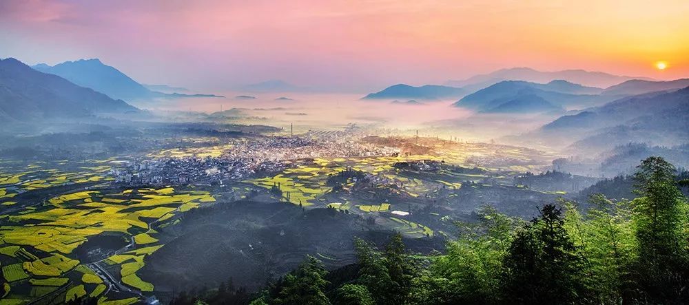 绩溪县上庄镇上庄村门票:45元明媚的阳光,鲜花盛开的春日胜景,是不是