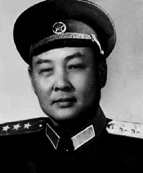 这三位开国上将,先后累死在办公桌上,都是什么情况