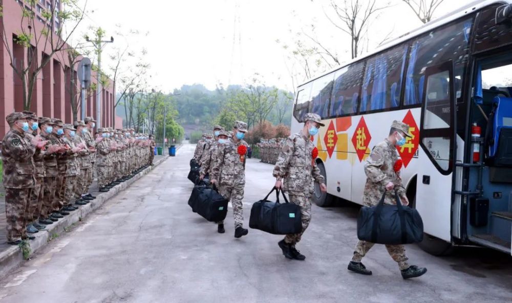 【欢送新兵】随州军分区|重庆市巴南区|重庆市万州区|珠海市斗门区