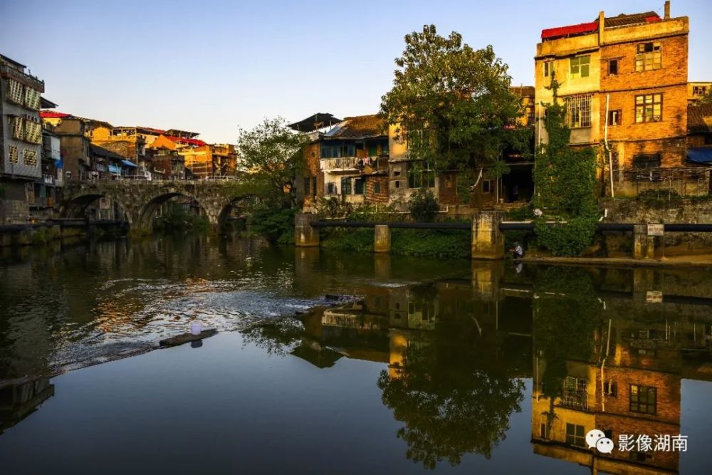 你好我叫涟源很高兴认识你