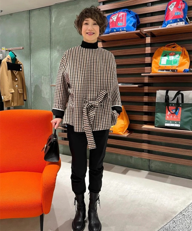 这是我见过最会穿的日本奶奶，大学开始做模特如今62岁不掉队，美炸胡萝卜丸子的做法