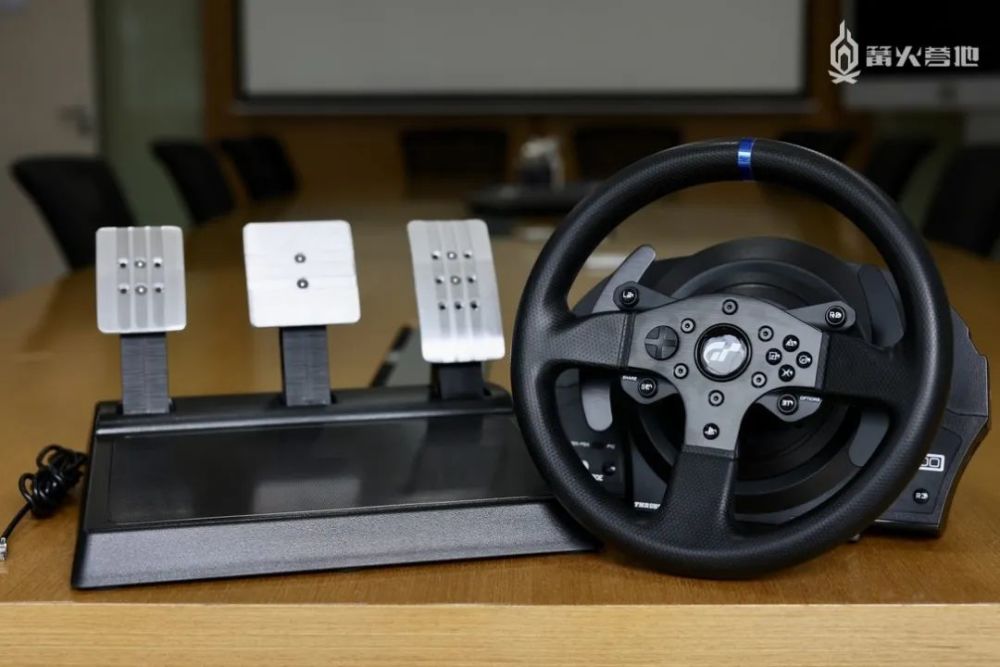 图马思特t300rsgt版方向盘开箱评测篝火