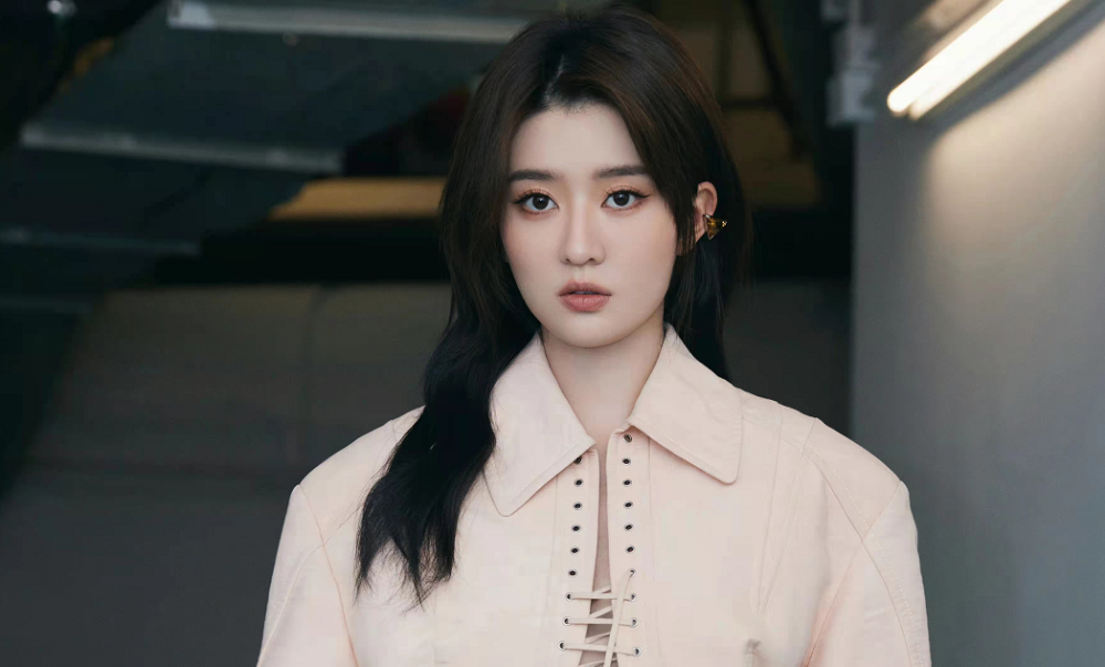 乔欣粉衣古装我见犹怜气质清冷出尘神似刘诗诗粉丝心动了