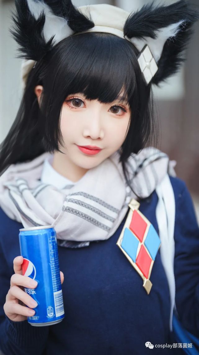 cos少女前线95纯白毕业季cos正片仙儿