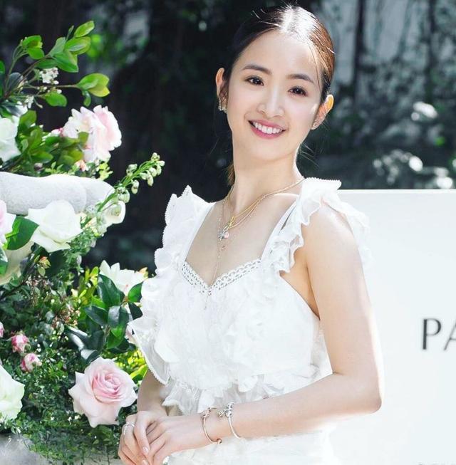 被全家8口人吸血5年,26岁全身溃烂死在医院,徐婷到底经历了什么