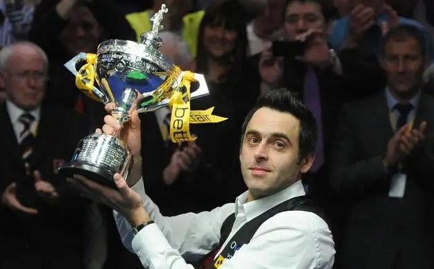 赢下足足70场克鲁斯堡赛事,最为重大的世锦赛,亨得利曾蝉联五届冠军