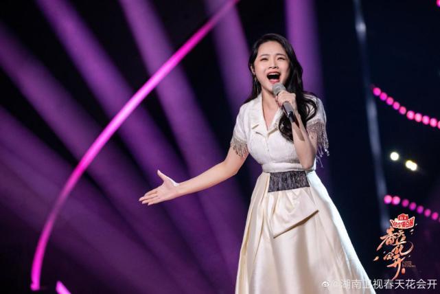 春天花会开民歌传承的方向之争龚爽和郭曲能否成为赢家