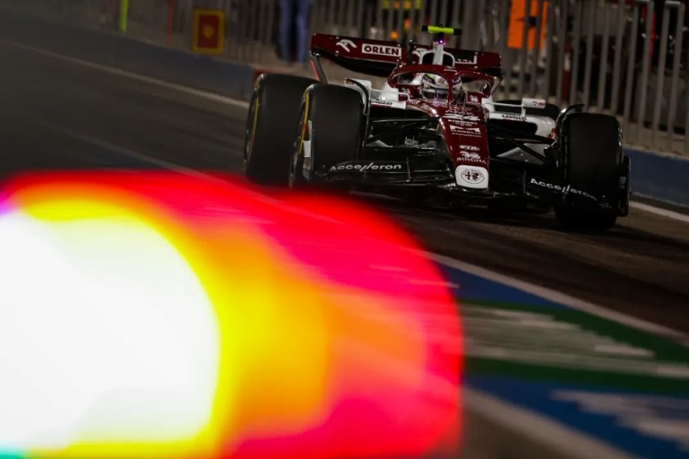 F1中国第一人 周冠宇除了天赋 还集齐了这些 腾讯新闻