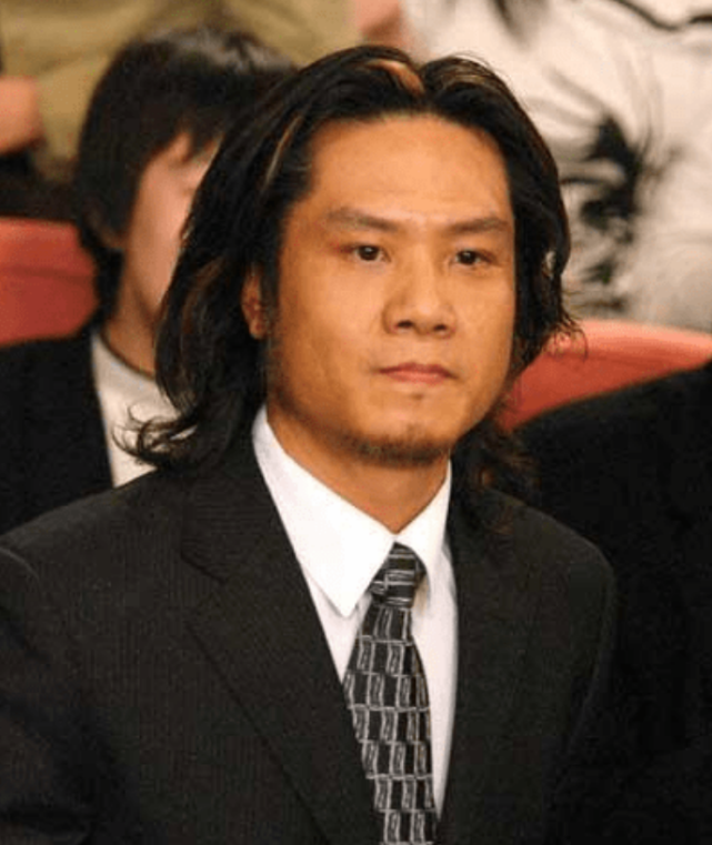 阿峰:受不了与刘晓庆在一起没尊严的日子,离婚后他生活现状怎样|陈征