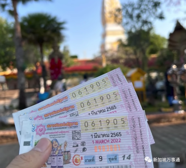 泰国和尚好心买走地摊贩彩票,中$73万大奖!他却把钱纷纷捐出