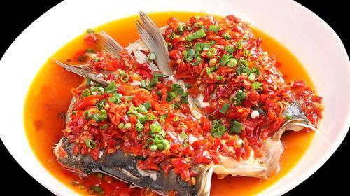 剁椒鱼头的做法