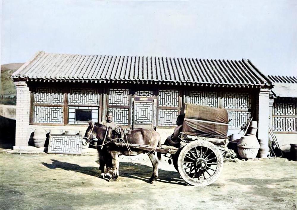 末日帝国：1879年中国摄影师黎芳镜头里的北京影像苏教版初一语文上册课本