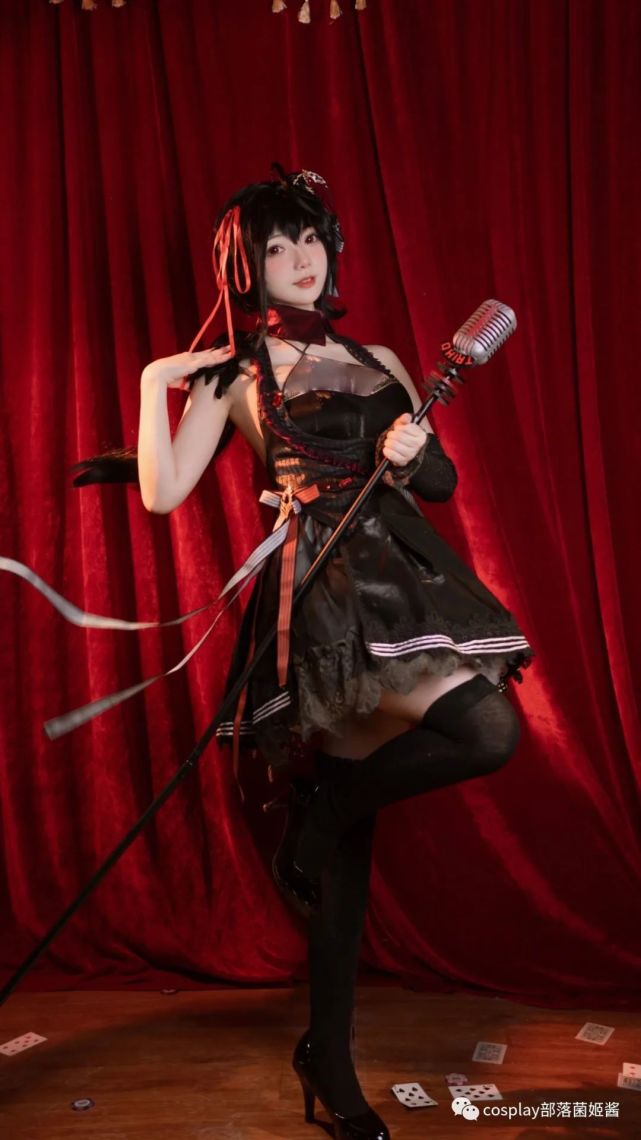 cos:碧蓝航线大凤cos正片@尹涵白