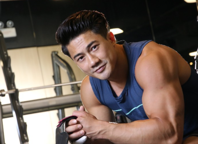 tvb小生郭子豪自曝努力赚钱买戒指 目标是今年向女友求婚成功