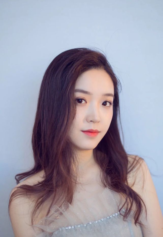 金雯昕的照片壁纸精选|金雯昕|华中科技大学