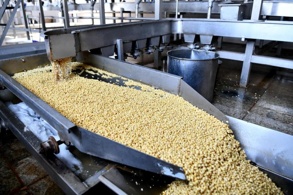 全国第一条全自动化豆制品生产线在宁夏建成_腾讯新闻