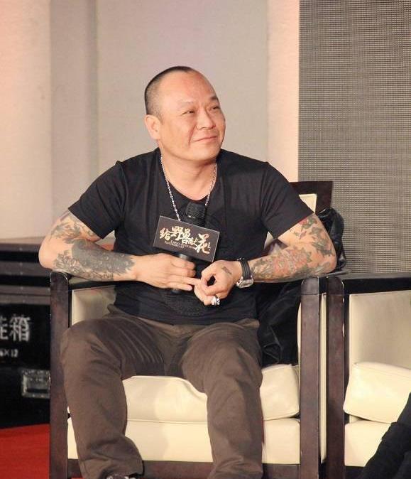 古惑仔陈浩南原型接受采访:15岁已做大佬_腾讯新闻