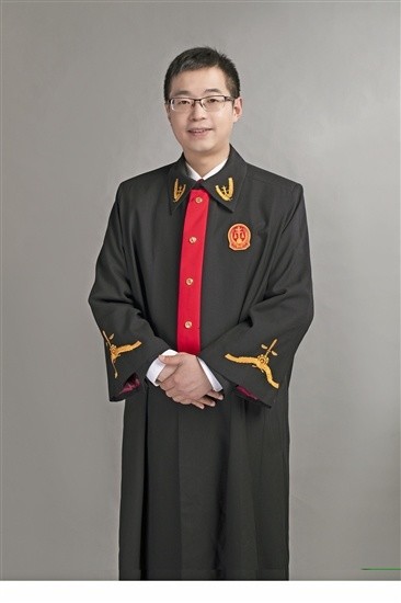 一个有温度的法官——记四川省遂宁市中级人民法院民一庭副庭长赖力