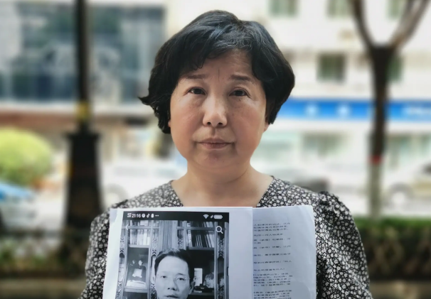 杜新枝郭爸卖惨博同情网友好戏才刚开始