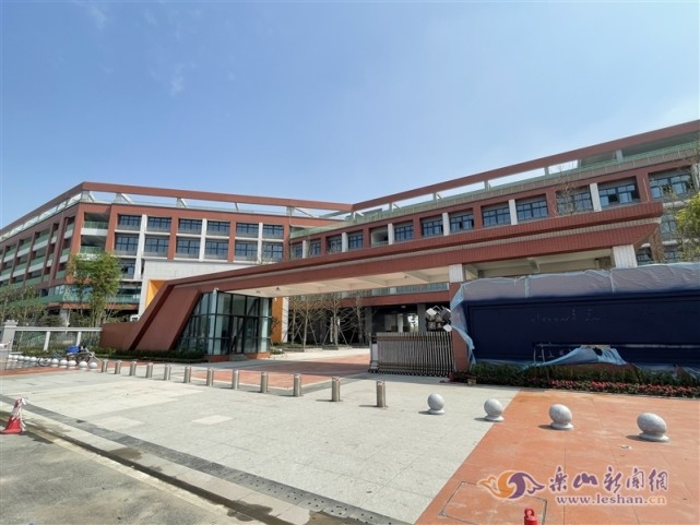 乐山高新区嘉祥外国语学校二期工程竣工在即