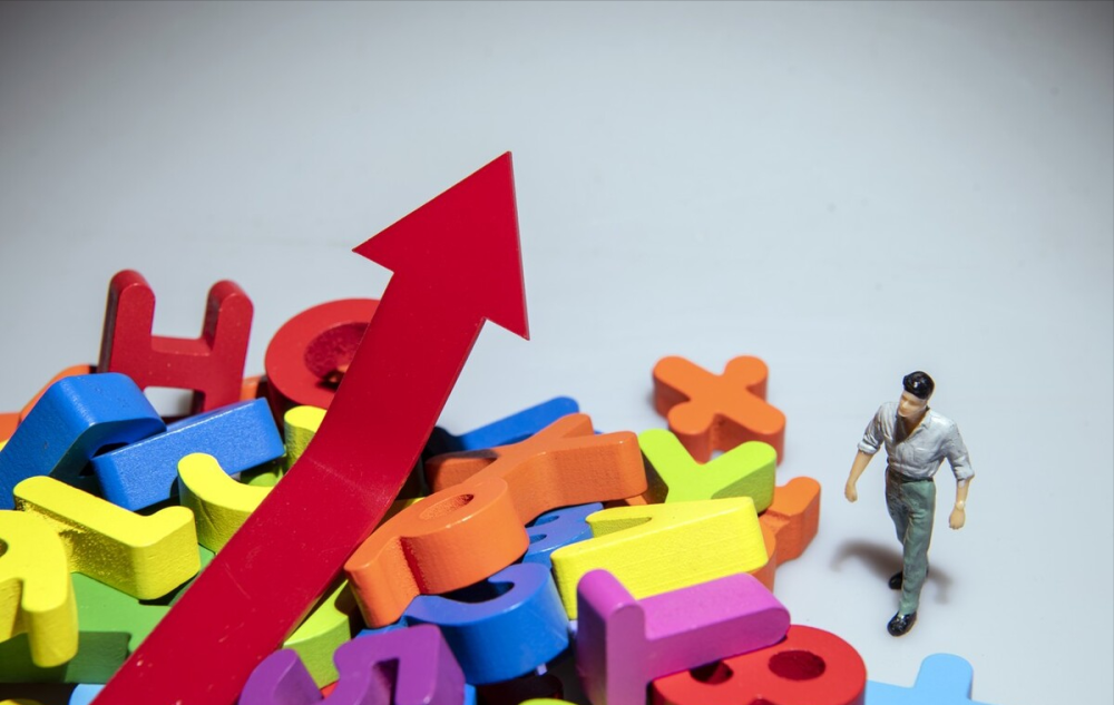 刚刚,股市突然变盘,但是,最坏的还没来_