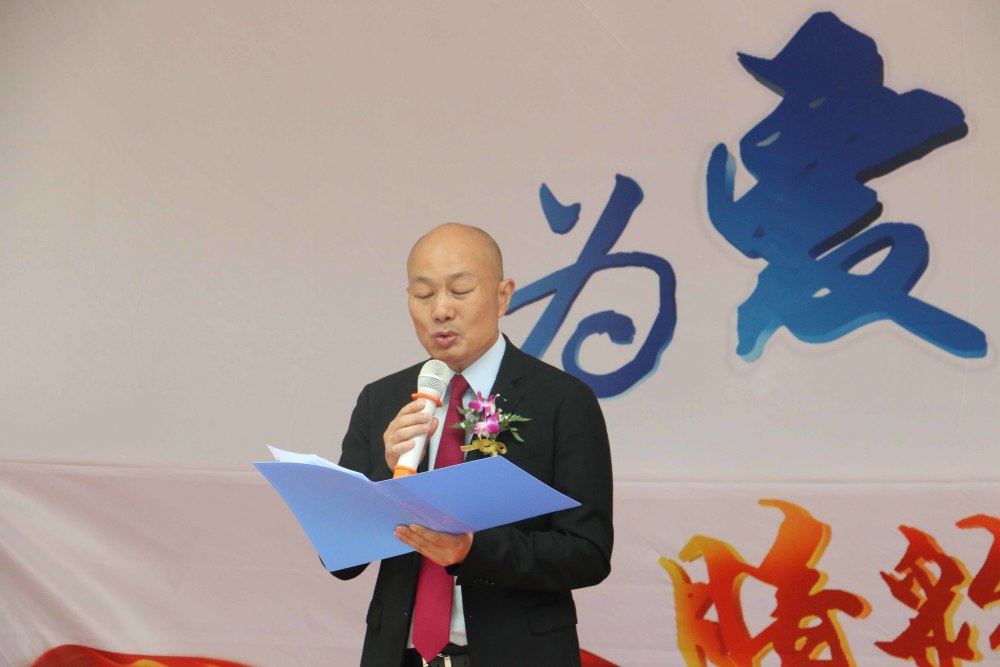 不是医生湖南人开眼科医院赚上千亿浙江人开口腔医院赚上百亿