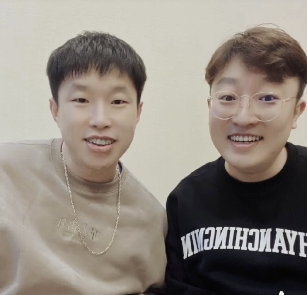 曹鹤阳出演电影话剧情景剧跑到腿软搭档烧饼却在小剧场演混搭