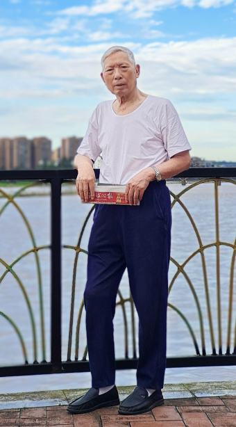 人物访谈42年军旅梦惊涛骇浪筑军魂魏伯良