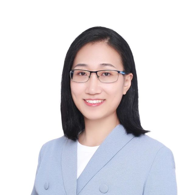 魏巧玲,首都师范大学数学科学学院教授,研究领域为动力系统方向.