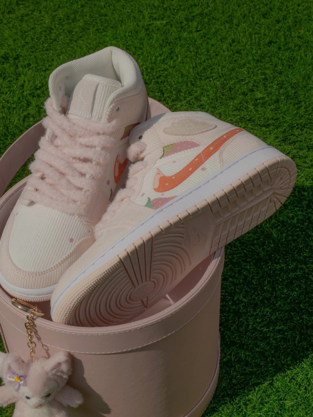 aj·草莓少女百分百