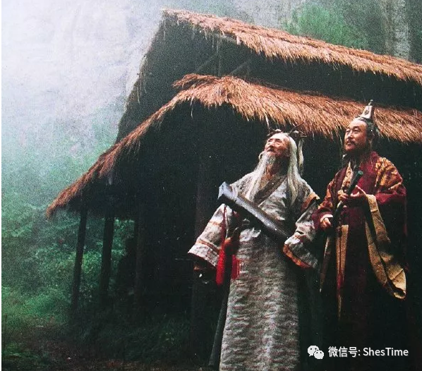 笑傲江湖中的女豪杰定逸师太