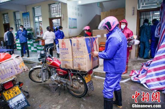 语文杨洋老师怎么样更新运送降雨拜登滑坡救援暂缓再次