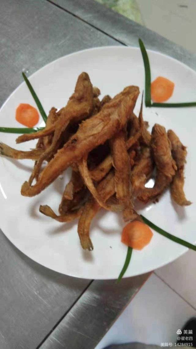 翟所祥:萦绕在舌尖的老味道——狗杠鱼