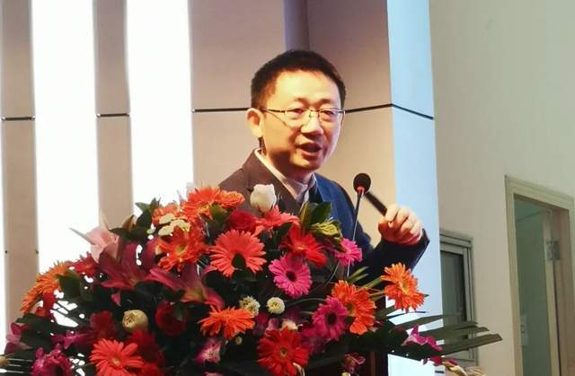 支持计划领军人物 余军涛北京成众志科技有限公司董事长丁爱民指出,元