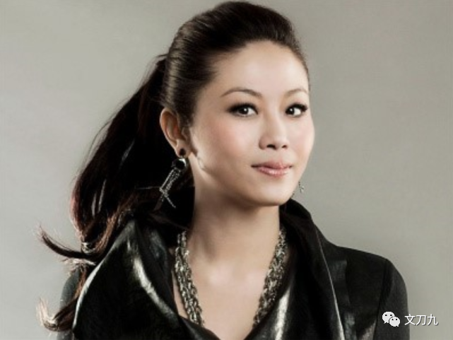 《醉生梦死之湾仔之虎》,由任达华出演男一号陈耀兴,并指定陈妙瑛在片