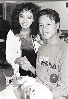 毛舜筠拒绝张国荣唯一次求婚辗转三次婚姻她或许也有遗憾